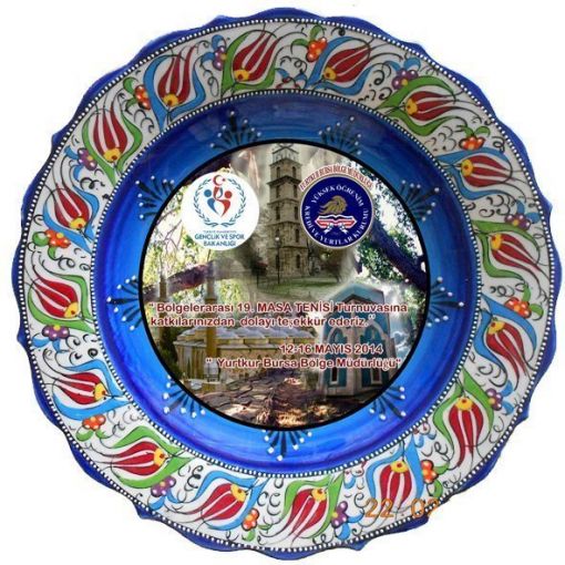 Çini Tabak, Bursa Çini Tabak, Osmangazi Çini Tabak, Yıldırım Çini Tabak, Nilüfer Çini Tabak, Çini Desenli Tabak, Hediyelik Çini Tabak, Promosyon Çini Tabak, Kişiye Özel Çini Tabak Baskı, İsme Özel Çini Tabak Baskı, Özel Baskılı Seramik Tabak Baskı, Çini Desenli Porselen Plaket Tabak, Kurumsal Logo Baskılı Çini Tabak, Protokol Hediye Tabak, Promosyon Tabak Saatler, Çini Tabak Modelleri, Çini Tabak Çeşitleri, Kütahya Çini Tabak, Sevgiliye Hediye Kaligrafi Tabağı, Öğretmene Hediye Kaligrafi Tabağı, Resimli Çini Tabak Baskı