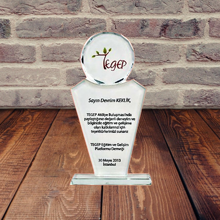 Kristal Plaket, Kristal Cam Plaket, Bursa Kristal Plaket, Osmangazi Kristal Plaket, Yıldırım Kristal Plaket, Nilüfer Kristal Plaket, Kişiye Özel Kristal Plaket, Kurumsal Logolu Kristal Plaket, Baskılı Kristal Plaket, Baskısız Kristal Plaket, Toptan Kristal Plaket, Boş Kristal Plaket, Kristal Plaket Çeşitleri, 