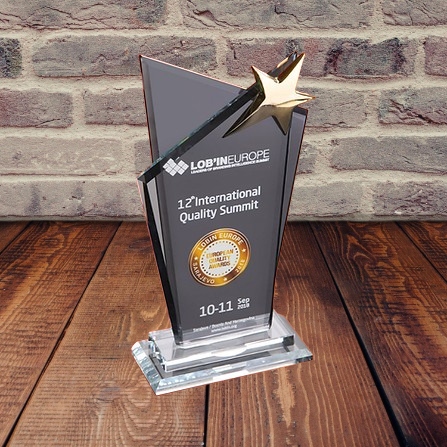 Kristal Plaket, Kristal Cam Plaket, Bursa Kristal Plaket, Osmangazi Kristal Plaket, Yıldırım Kristal Plaket, Nilüfer Kristal Plaket, Kişiye Özel Kristal Plaket, Kurumsal Logolu Kristal Plaket, Baskılı Kristal Plaket, Baskısız Kristal Plaket, Toptan Kristal Plaket, Boş Kristal Plaket, Kristal Plaket Çeşitleri, 