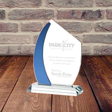 Kristal Plaket, Kristal Cam Plaket, Bursa Kristal Plaket, Osmangazi Kristal Plaket, Yıldırım Kristal Plaket, Nilüfer Kristal Plaket, Kişiye Özel Kristal Plaket, Kurumsal Logolu Kristal Plaket, Baskılı Kristal Plaket, Baskısız Kristal Plaket, Toptan Kristal Plaket, Boş Kristal Plaket, Kristal Plaket Çeşitleri, 