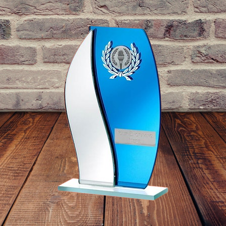 Kristal Plaket, Kristal Cam Plaket, Bursa Kristal Plaket, Osmangazi Kristal Plaket, Yıldırım Kristal Plaket, Nilüfer Kristal Plaket, Kişiye Özel Kristal Plaket, Kurumsal Logolu Kristal Plaket, Baskılı Kristal Plaket, Baskısız Kristal Plaket, Toptan Kristal Plaket, Boş Kristal Plaket, Kristal Plaket Çeşitleri, 