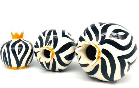 Çini Dekoratif Ürünler, Çini Ürün Çeşitleri, Çini İbrik, Çini Nar Takımı, Çini Biblo, Çini Şekerlik, Çini Buhurdanlık, Çini Küp Çeşitleri, Çini Sütlük Biblo, Çini Gramofon, Çini Testi, Çini Hediyelik Çeşitleri, Çini Hediyelik Ürünler, Çini Süs Eşyaları, Çini Seramik Hediyelik Eşya